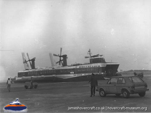 SRN4 Sir Christopher (GH-2008) with Hoverlloyd -  (credit: The <a href='http://www.hovercraft-museum.org/' target='_blank'>Hovercraft Museum Trust</a>).